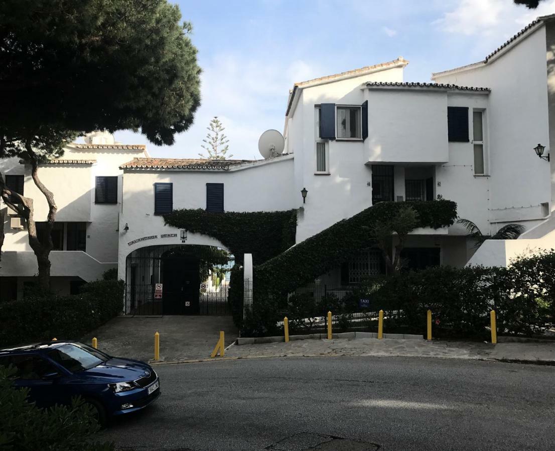 Apartment By The Beach Sitio de Calahonda Exterior foto